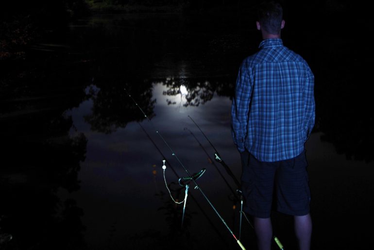 noční rybolov